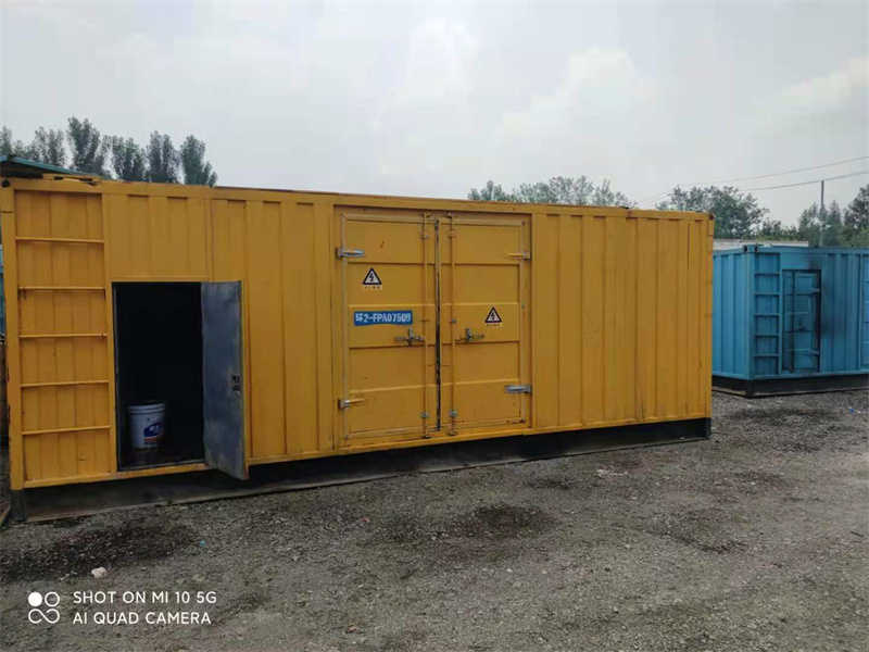 同仁200KW柴油发电机组需要配备什么型号的电缆线？