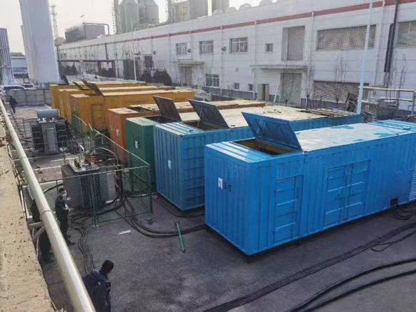 同仁380V和690V电压的电缆线相同吗?