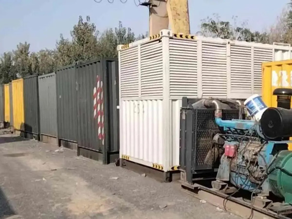 同仁200KW柴油发电机机组每小时油耗是多少?
